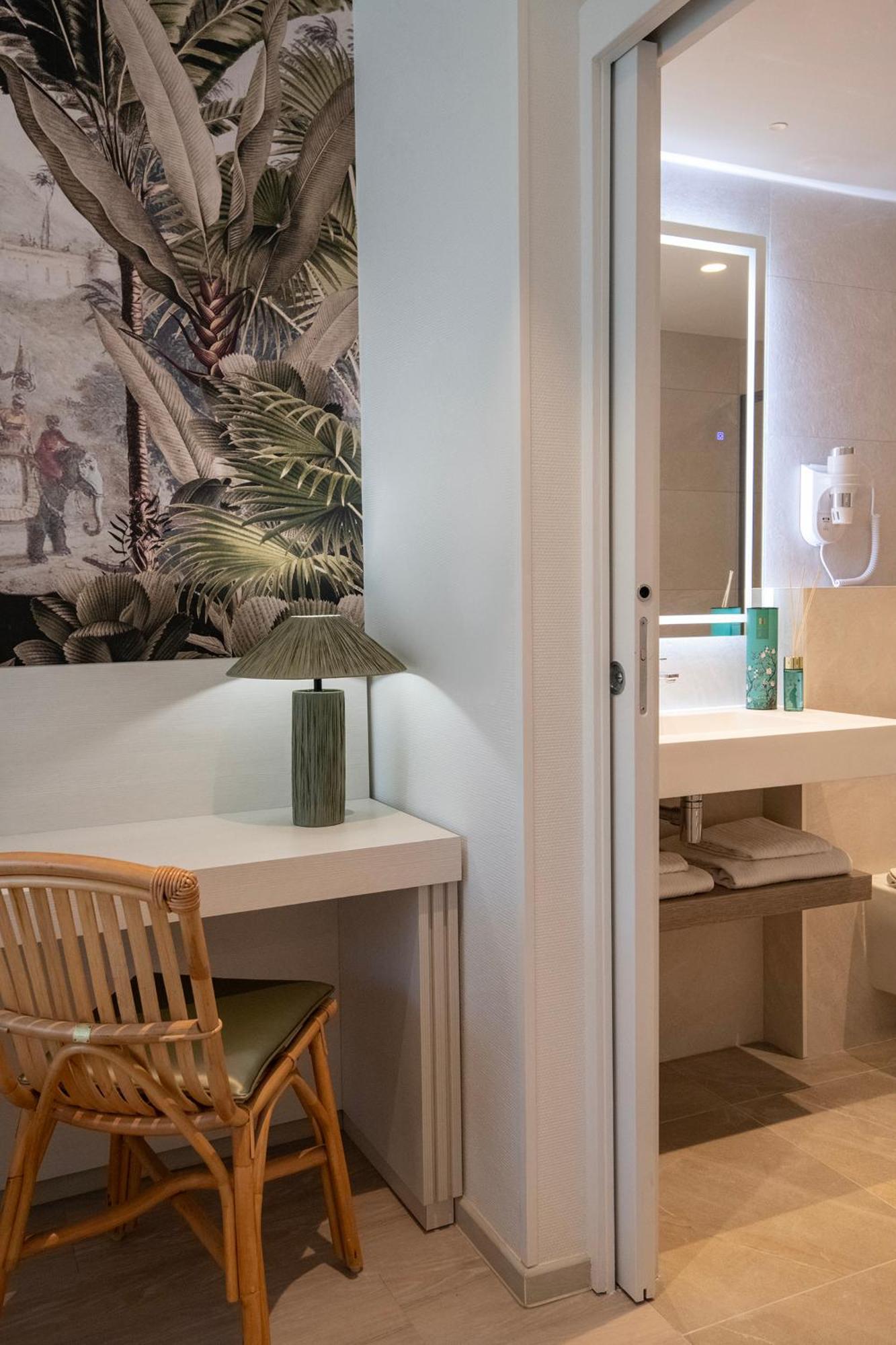 Residence Hoteliere Chambord Au Coeur De Menton - Entierement Renovee Buitenkant foto
