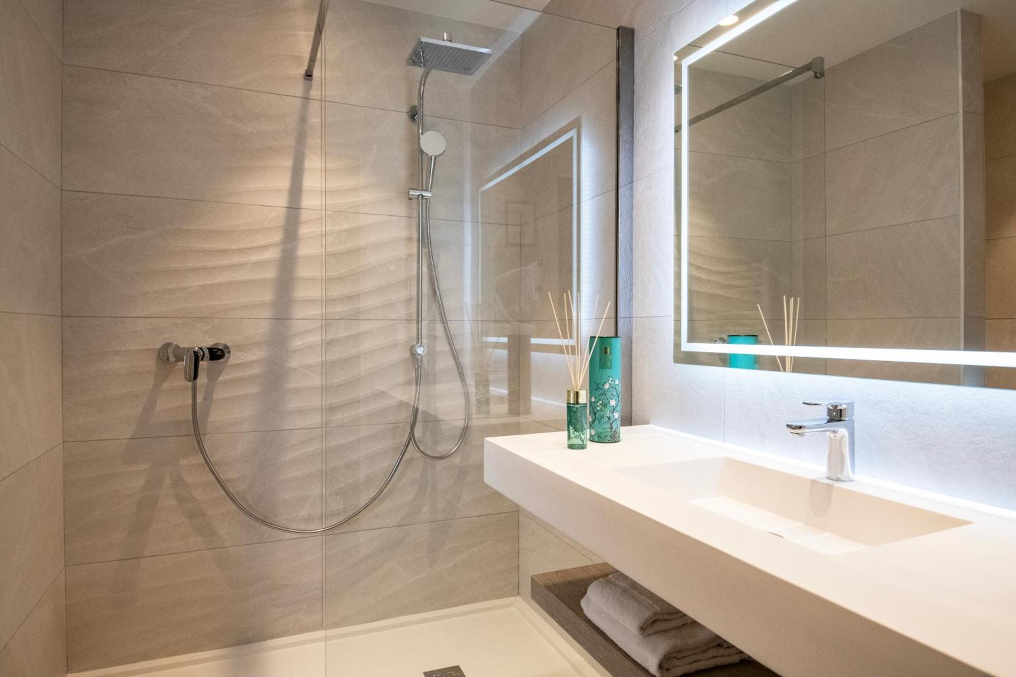 Residence Hoteliere Chambord Au Coeur De Menton - Entierement Renovee Buitenkant foto